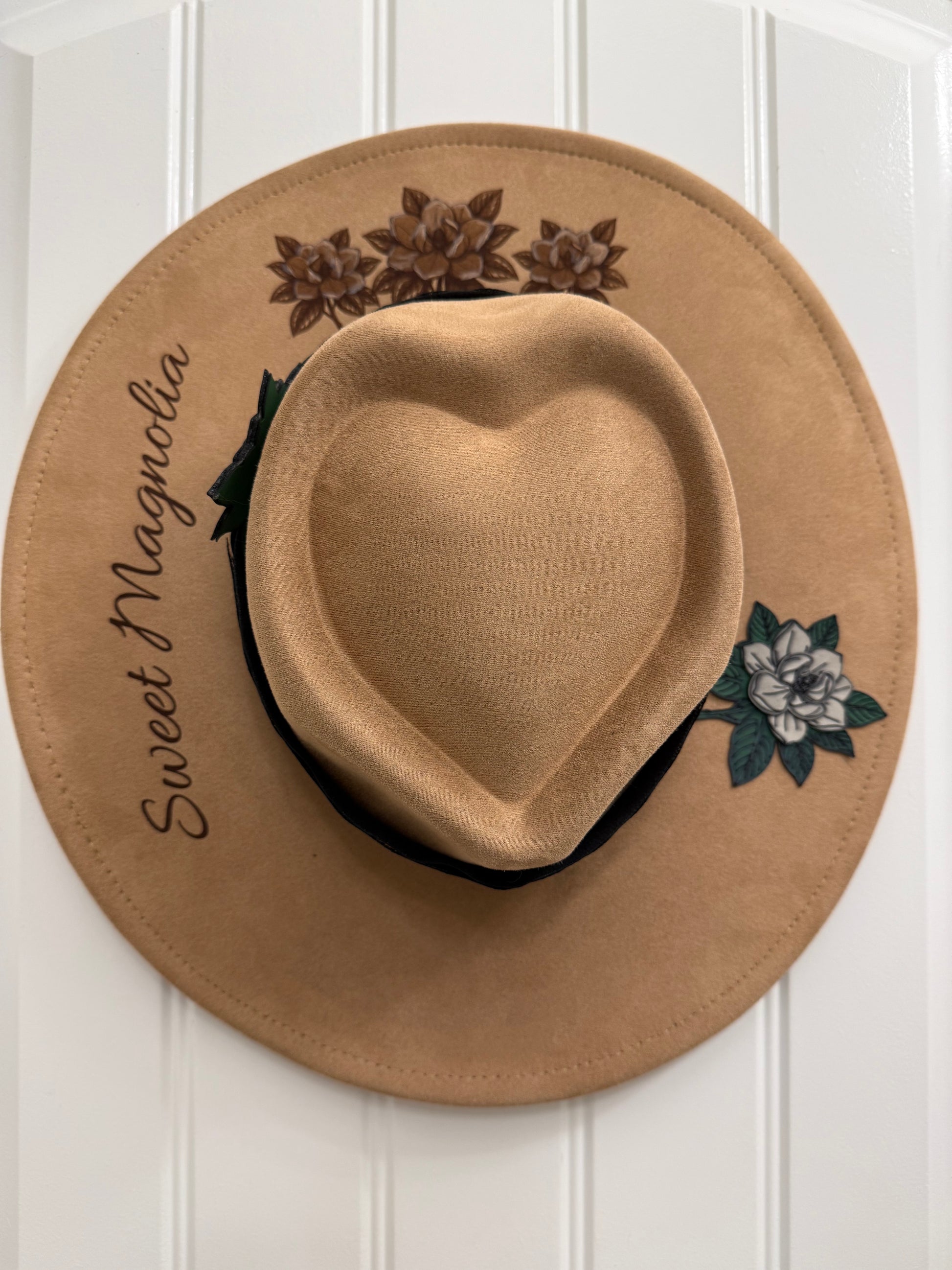 Sweet Magnolia designed by Beach Vibes NC/Crystal Coast Cowgirl     Set includes: large brim faux suede hat,          large handbag and large makeup bag.