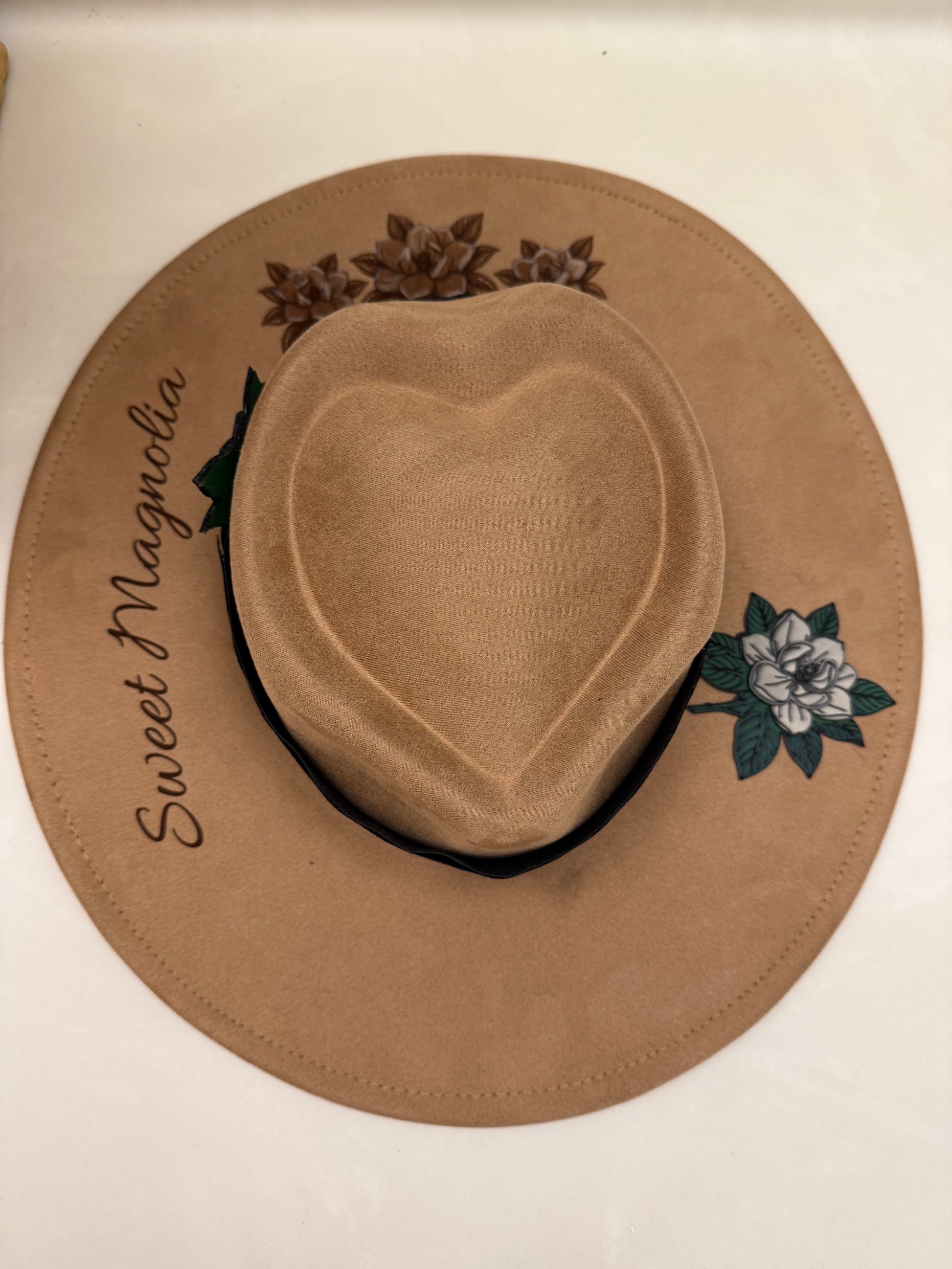 Sweet Magnolia designed by Beach Vibes NC/Crystal Coast Cowgirl     Set includes: large brim faux suede hat,          large handbag and large makeup bag.