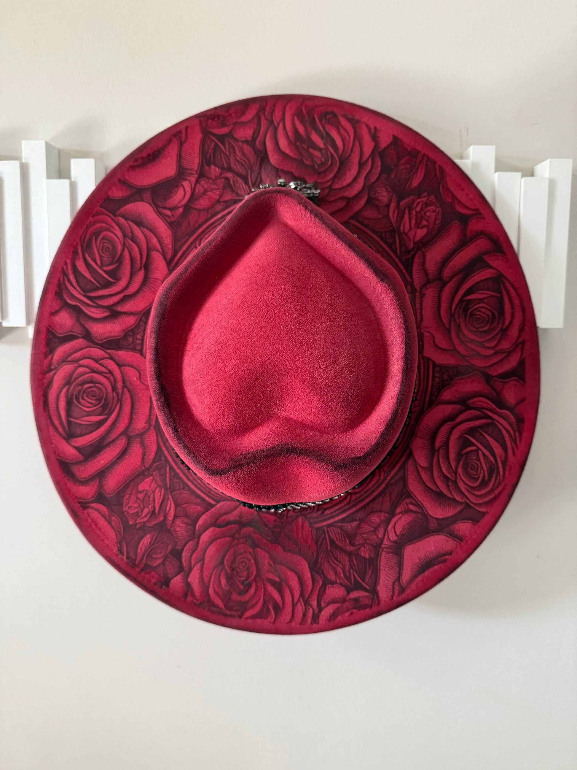 Red Roses         Crystal Coast Cowgirl