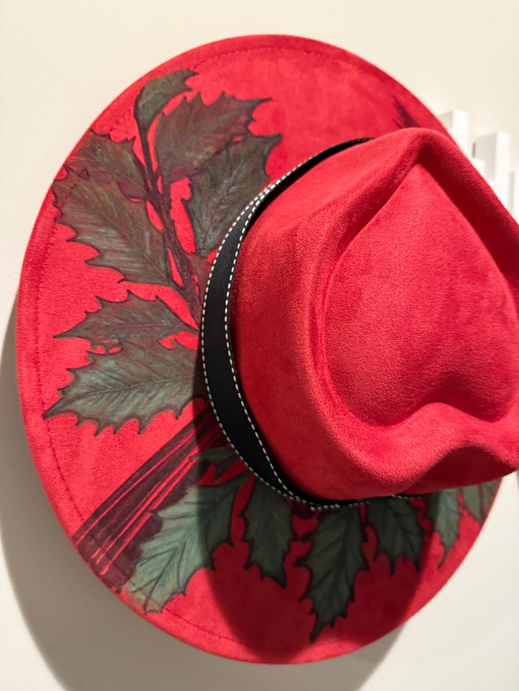 Christmas Angels are Near Cardinal hat